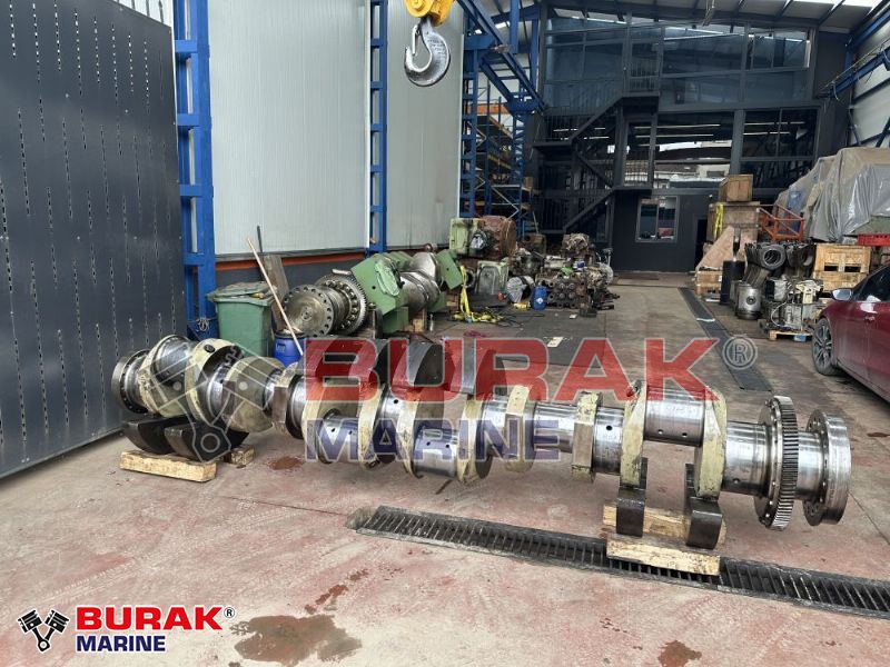 DEUTZ SBV12M540 CRANKSHAFT